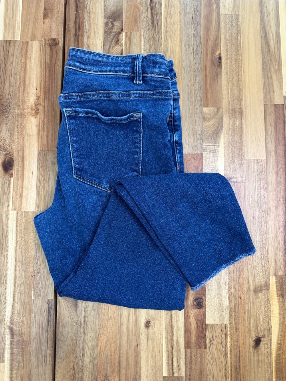 Vervet Ankle Skinny Jeans